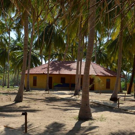 Kitelantis Hotel&Resort Kalpitiya Zimmer foto