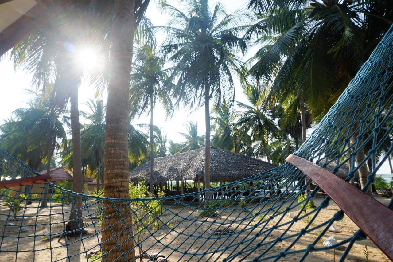 Kitelantis Hotel&Resort Kalpitiya Exterior foto